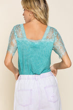 Load image into Gallery viewer, Sweetheart Collection Lace Top
