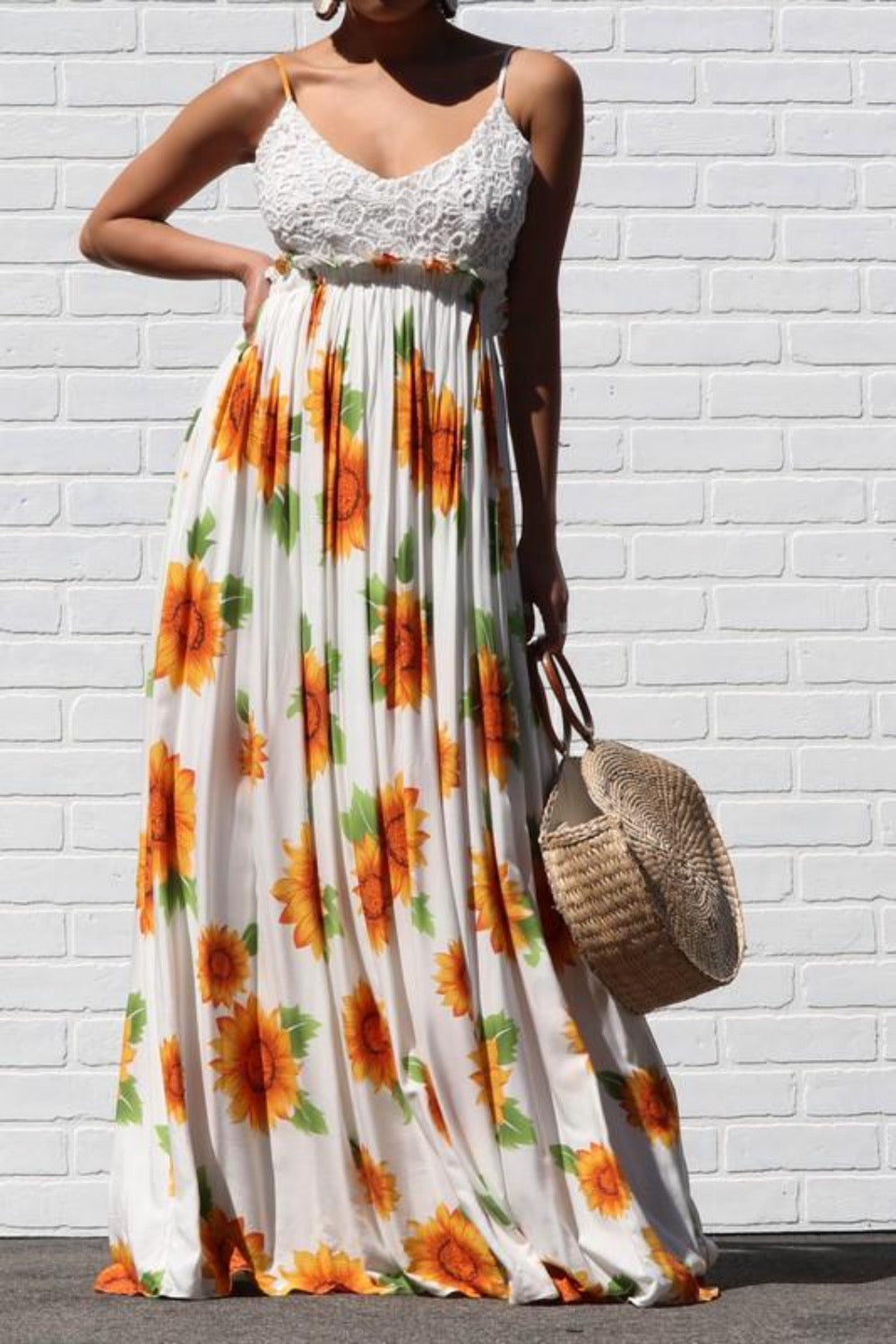 Sunflower Lace Backless Maxi Dress
